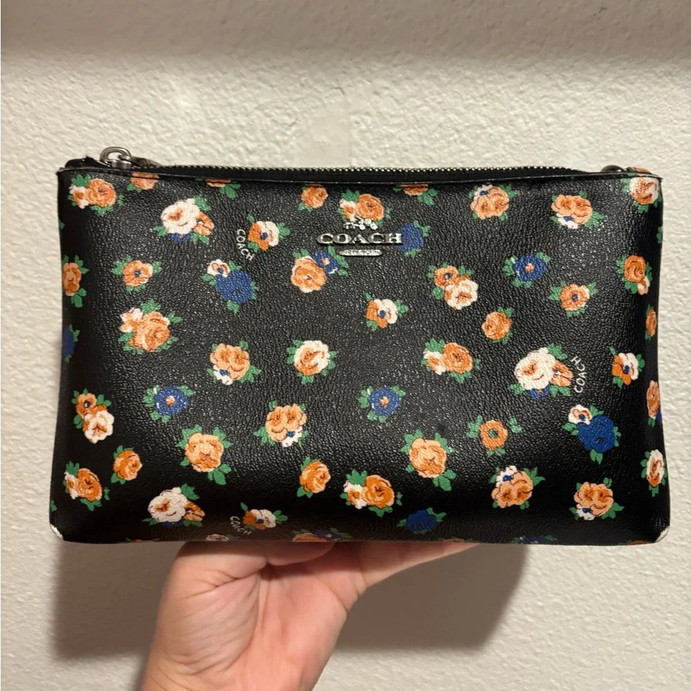 Coach Lyla Tea Rose Floral Print Crossbody Purse, small/medium size. - Picture 2 of 8